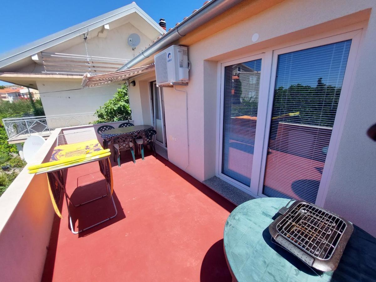 Apartmani Toni Vodice Exteriér fotografie