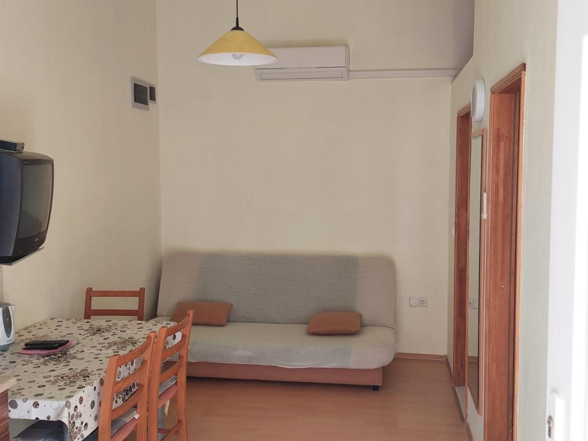 Apartmani Toni Vodice Exteriér fotografie